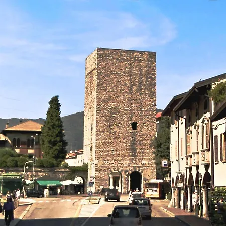 Porta Torre Appartement *