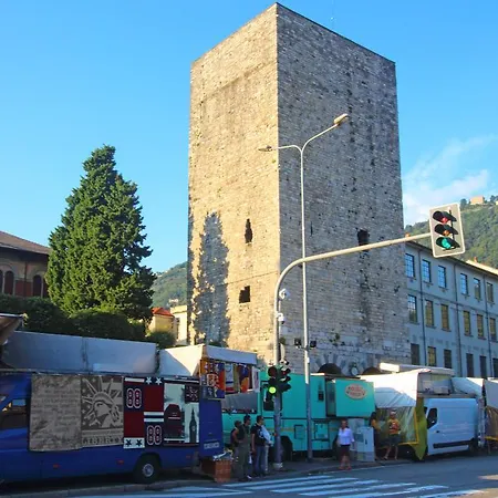 Porta Torre 公寓 *