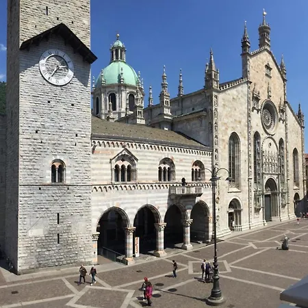 Porta Torre 公寓 *